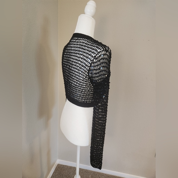 Black Sequin Long Sleeve Sheer Crop Cover - Enhance any top instantly 😃 - Picture 3 of 9